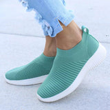 Women Flats Shoes Plus Size 43 Breathable Mesh Platform Sneakers Women Slip on Soft Ladies Casual Shoes Woman Knit Sock