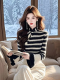 Chinese Women's Black And White Hit-Colored Striped Sweater 2025 Winter Repair Country Style Buckle Inside The Knitted Shirt