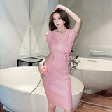 Temperament Xiaoxiang Name Yuanfeng Short-Sleeved V-Neck Knitted Dress A Woman's Waist Shows A Thin Waist And A Middle-Style Skirt With Hips-Outfit