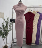 Ceclent Unique Dress With Thin Folds And Hips High-Collar After The Opening Of The Fork Dress